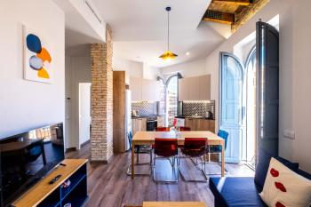 BrightHouse with Warm and Friendly Vibes, Valencia (photo 2)