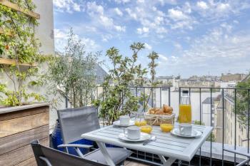 Luxury Penthouse with A/C Terrace & View-Le Marais, Paryż (zdjęcie 4)