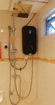 Budget Private Small room at Suria Kipark Damansara Apartment - Homestay with foldable mattress for 2 pax, Kitchen and Laundry, Kuala Lumpur (fotografie 3)