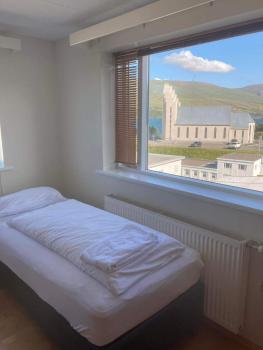 Central by the Church *Family Villa, Akureyri (photo 2)
