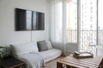 Through apartment - Place de la Réunion, Paris (photo 2)