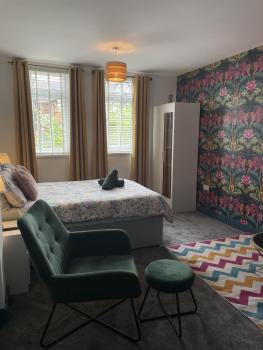 Luxury studio apartment near Birmingham citycentre, Birmingham (photo 2)