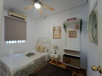 BOHEMIAN & SUITES CATEDRAL -parking, Sevilla (Foto 2)