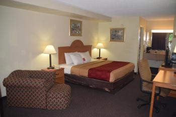 Econo Lodge & Suites Clarksville near Governors Square Mall, Clarksville (fotografie 3)