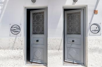 LUNA & TERRA APARTMENTS SYROS, Ermoupoli (foto 3)