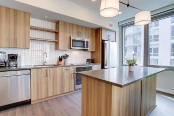 Stylish Condo at Clarendon with Rooftop Views, Arlington (foto 5)