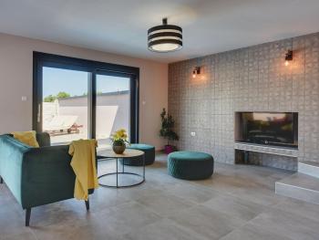 Villa in Valbandon near Fa ana Beaches, Valbandon (Foto 3)