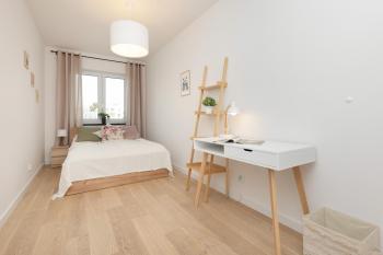 Modern & Bright Apartment with Parking and Balcony by Noclegi Renters, Warsaw (photo 2)