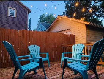 Spacious Home with In-Unit Laundry, Parking, 1GB WiFi, & Patio Deck, Rochester (foto 2)