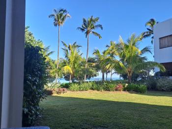 CAPLAGE - BEACHFRONT GROUND FLOOR APARTMENT in TAMARIN, Tamarin (foto 3)