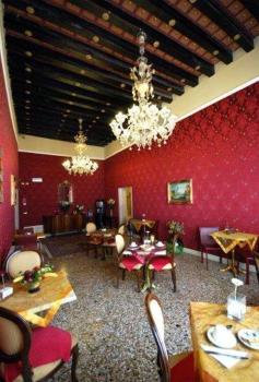 Residenza Hotel San Maurizio, Venice (photo 4)
