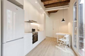 Modern and bright apartment well located in Gracia, Barcelona (foto 3)