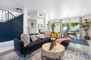 BEST LOCATION HOME w POOL - LV Convention & 3 mi STRIP & Fremont, Las Vegas (photo 5)