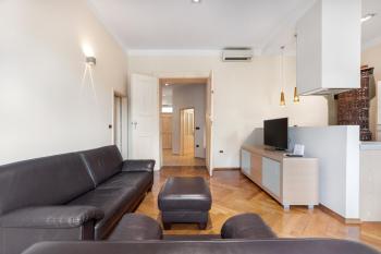 ROG Apartment with Balcony, Любляна (фото 2)