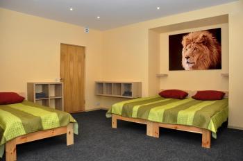 Riga City Center Quiet Apartment with Free Private Parking, Riga (photo 2)