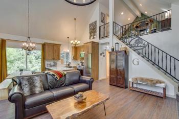 Unwind in Cle Elum Hot Tub and Cozy Fireplace!, Cle Elum (foto 4)