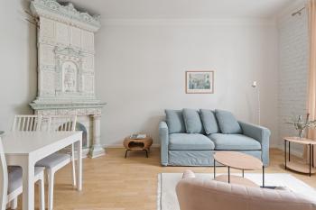 WeHost Fabulous 2BR in Prestigious Punavuori @Iso Roobertinkatu 26, Helsinky (fotografie 4)
