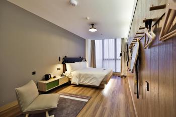 Moxy Shanghai Hongqiao NECC, Shanghai (photo 4)