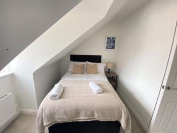 Trade Stays Welcome Secure Parking Large Townhouse Long Stay Savings Available just Ask!, Birmingham (photo 4)