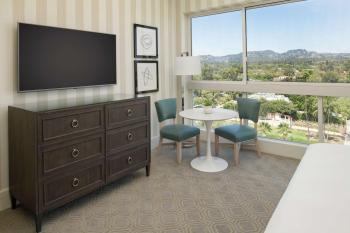 The Beverly Hilton, Лос-Анджелес (фото 5)