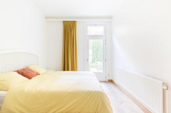 Pauline Loveling apartment with quiet garden and 2 bathrooms, Amberes (foto 5)