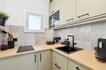 Modernes Studio am Bremer Dom mit Balkon, Brémy (fotografie 4)