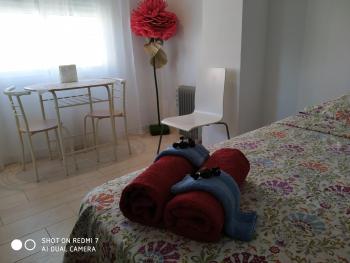 Apartment on Carrer del Dr. Lluch, Valencie (fotografie 2)