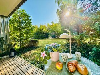 New, central studio with garden terrace and much privacy, Zúrich (foto 2)