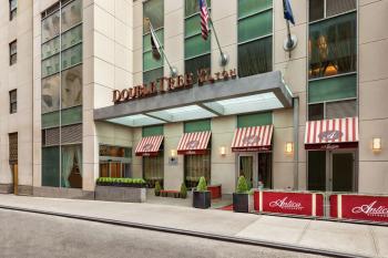 DoubleTree by Hilton New York Downtown, Нью-Йорк (фото 3)