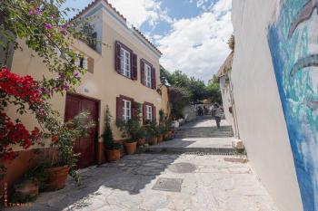 At the foot of Acropolis., Atény (fotografie 3)