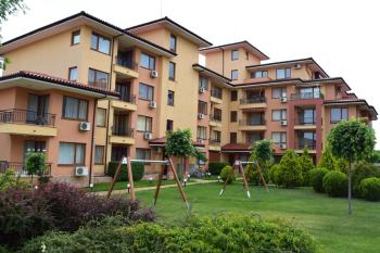 Bright Studio with Parking & Pool, Sweti Wlas (Foto 3)