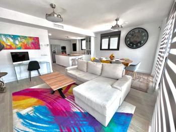 Acogedora casa en Madrid con piscina privada, jacuzzy y garaje, Мадрид (фото 2)