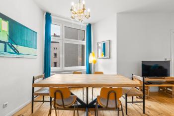 TheWilhelmshavener Group Apartment, group & family friendly, 100m2, 2BR, 1 living room, huge table, ideal for 4 - 6 Guests, Berlin (photo 4)
