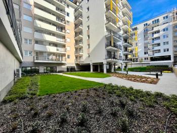 West Budapest-Edge of Downtown-Free Parking, Budapest (photo 5)