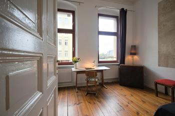 2 Bedroom Apartment (ABEMI), Берлин (фото 4)