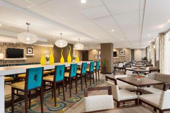 Hampton Inn & Suites, by Hilton - Vancouver Downtown, Vancouver (photo 4)
