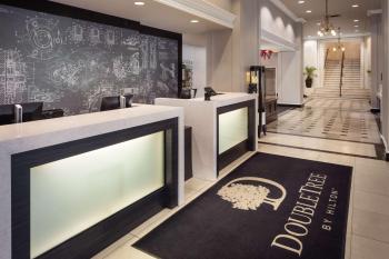 DoubleTree Suites by Hilton Hotel Detroit Downtown - Fort Shelby, Detroit (foto 5)