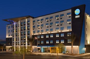 Tru By Hilton Las Vegas Airport NV, Лас-Вегас (фото 2)