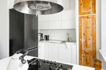 Airy and Bright one-Bedroom apt, Хельсинки (фото 4)