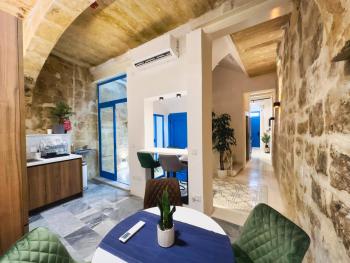 Mandera's Boutique Suites & Dorms, Valletta (photo 2)