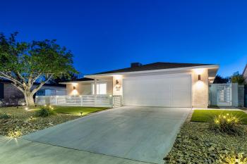 Single Story minutes from Summerlin with RV Parking & Dog Friendly, Las Vegas (Foto 4)