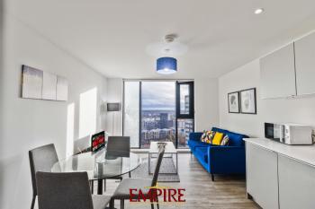 Lovely One Bedroom Apartment on Broad Street!, Birmingham (photo 2)