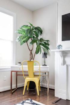 Modern, Convenient Gem: Urban Retreat 'n Richmond, Richmond (photo 5)
