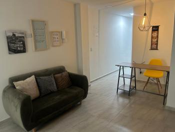 Medellin, elegante y central apartamento, Medellín (foto 2)