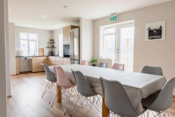 LL Properties - Big House With a View, Akureyri (zdjęcie 3)