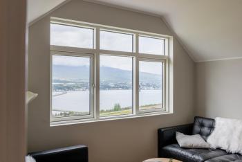 LL Properties - Big House With a View, Akureyri (zdjęcie 5)
