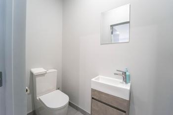 Modern Sunnyhills Town House, Auckland (photo 3)