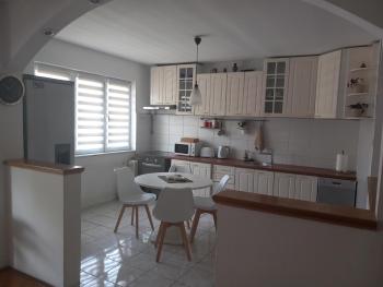 Adriana's Apartment, Skopje (photo 3)