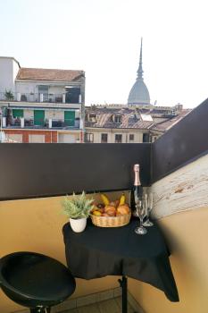 cozy apartment with Mole & hill view, Turín (fotografie 3)