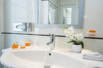 Hotel Elysées Bassano, Paris (Foto 4)